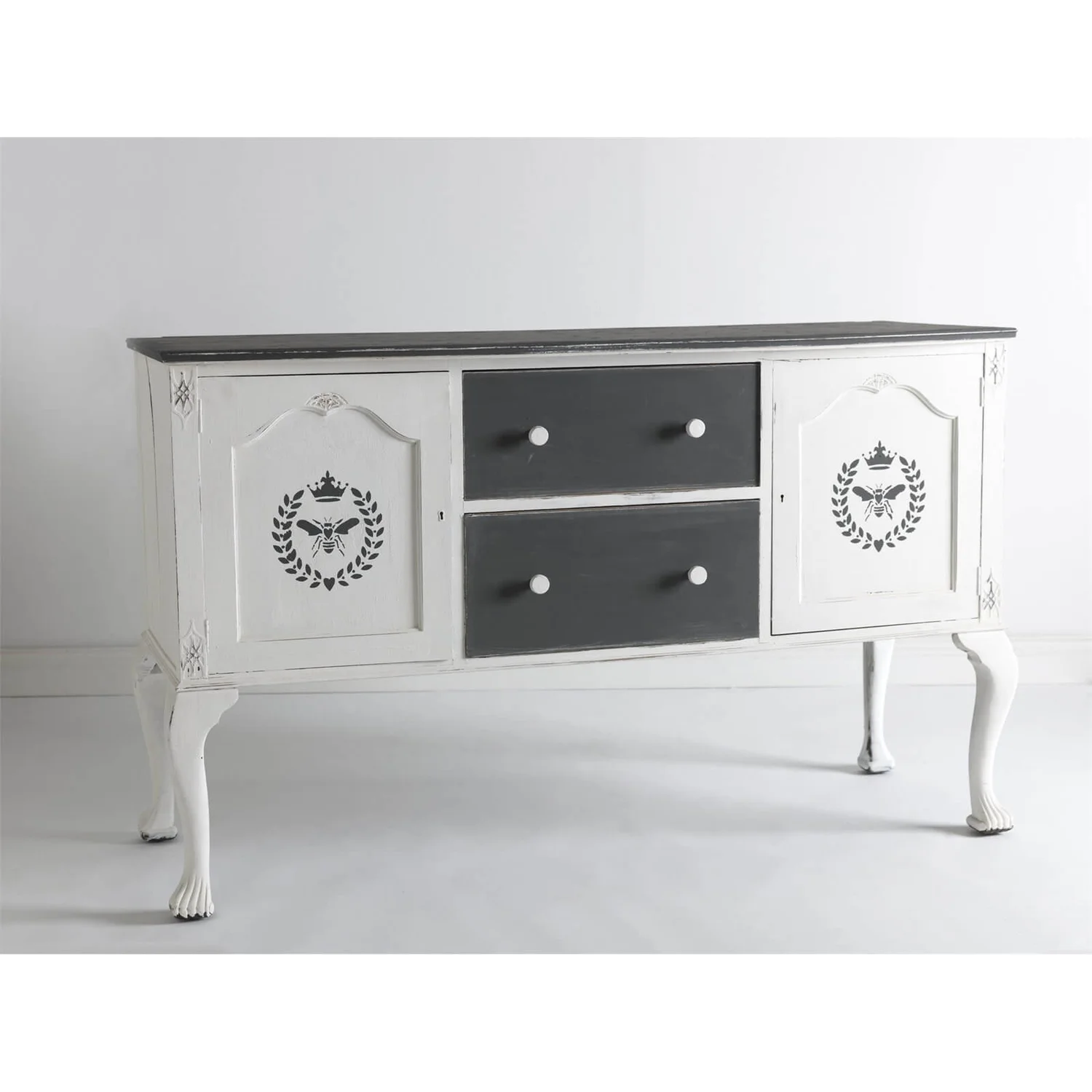 Rust-Oleum Chalky Furniture Paint - Graphite - 125ml 6 Rust-Oleum Chalky Furniture Paint - Graphite - 125ml - Image 4