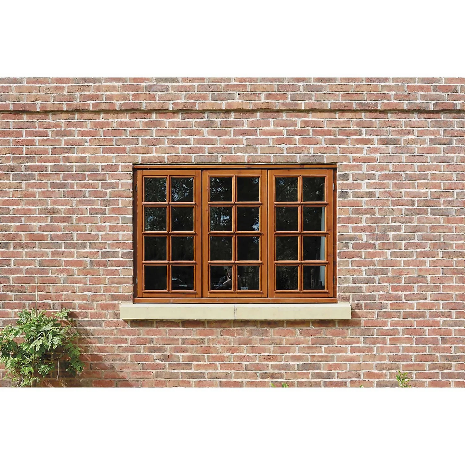 Ronseal 10 Year Woodstain Antique Pine Satin - 2.5L 4 Ronseal 10 Year Woodstain Antique Pine Satin - 2.5L - Image 2