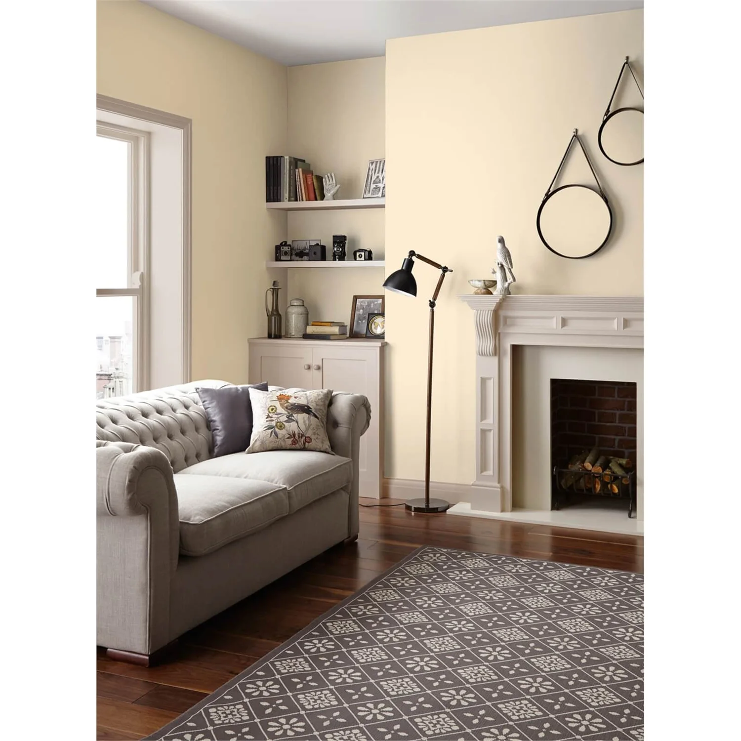 Crown Easyclean® Washable & Wipeable Multi Surface Matt Paint Ivory Cream® - 2.5L 4 Crown Easyclean® Washable & Wipeable Multi Surface Matt Paint Ivory Cream® - 2.5L - Image 2