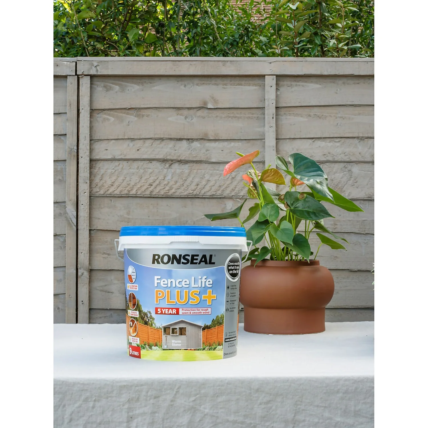 Ronseal Fence Life Plus - Warm Stone - 5L 7 Ronseal Fence Life Plus - Warm Stone - 5L - Image 5