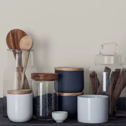 Crown Easyclean Kitchen Paint Grey Putty - 0.04L -Paint Store 12886621 3374853989746873