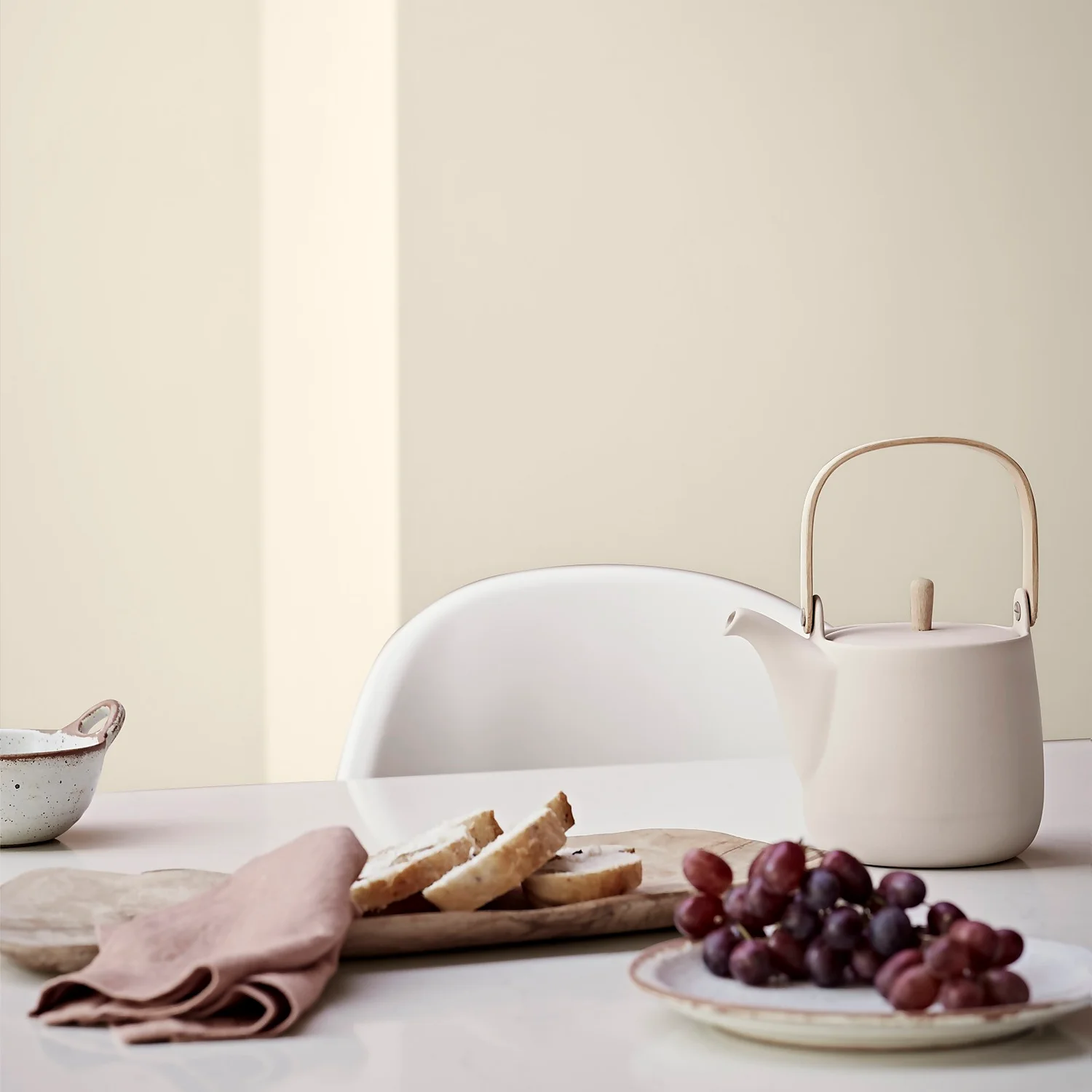 Crown Easyclean®Greaseguard+ Kitchen Matt Washable Multi Surface Paint Almond Cream® - 2.5L 4 Crown Easyclean®Greaseguard+ Kitchen Matt Washable Multi Surface Paint Almond Cream® - 2.5L - Image 2