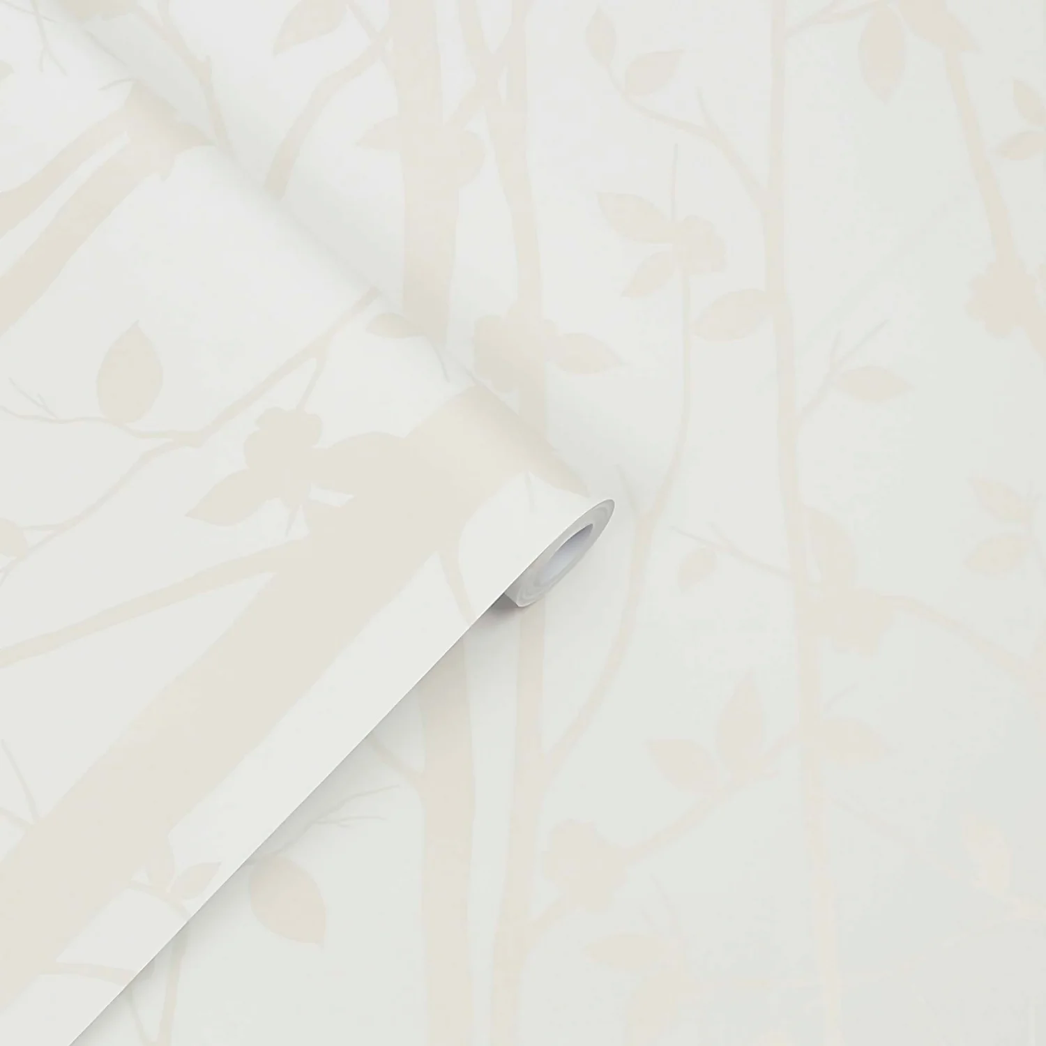 Laura Ashley Cottonwood Pearlescent White Wallpaper 5 Laura Ashley Cottonwood Pearlescent White Wallpaper - Image 3