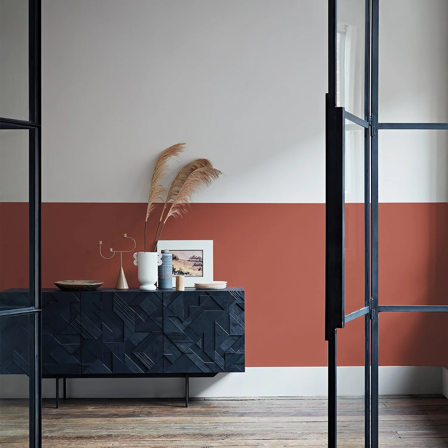 CRAFTED™ By Crown Flat Matt Interior Wall, Ceiling And Wood Paint Ceramic Kiln® - 2.5L 6 CRAFTED™ By Crown Flat Matt Interior Wall, Ceiling And Wood Paint Ceramic Kiln® - 2.5L - Image 4