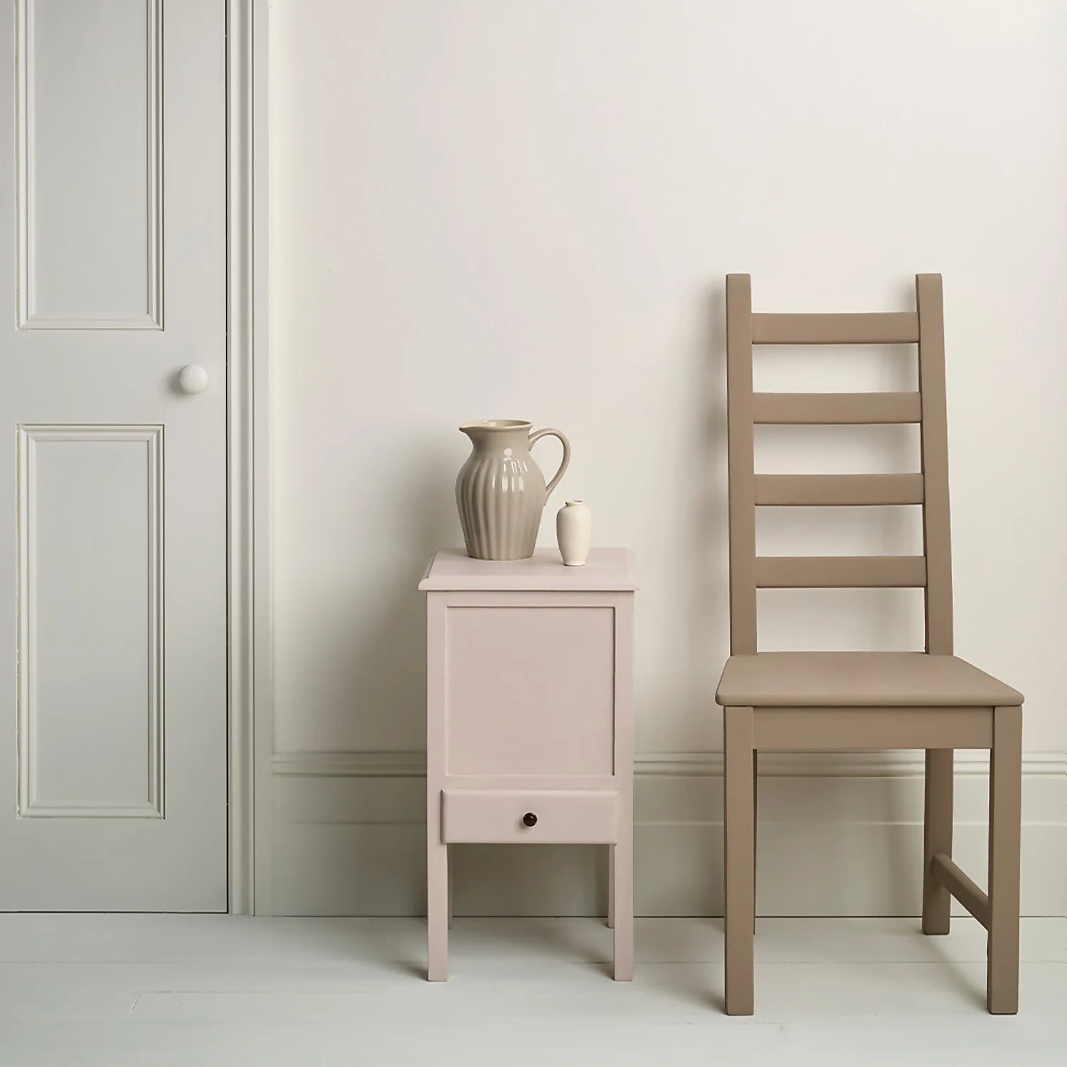 Annie Sloan Pure Satin Paint - 750ml 4 Annie Sloan Pure Satin Paint - 750ml - Image 2