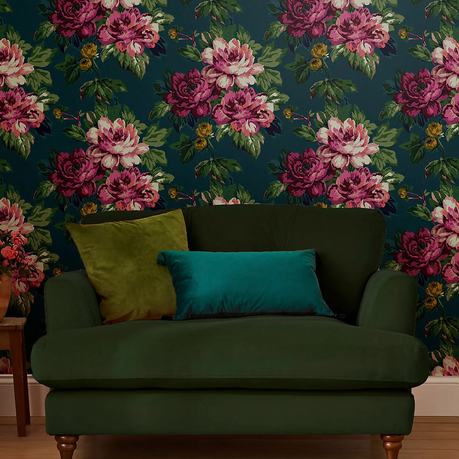 Joules Invite Floral Peacock Wallpaper 4 Joules Invite Floral Peacock Wallpaper - Image 2
